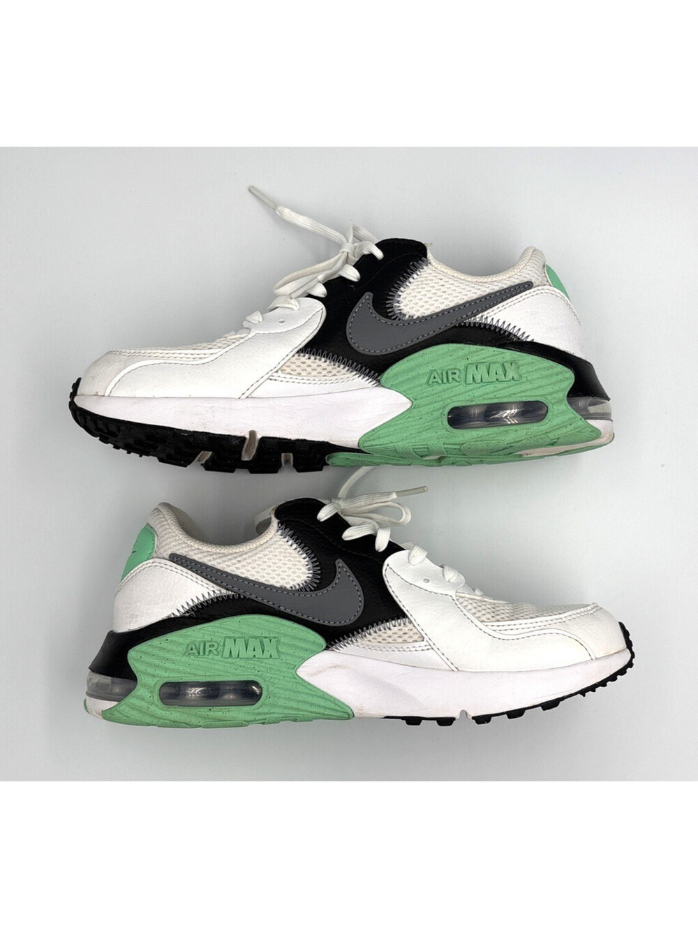 Nike Air Max Excee Sneakers Women’s 7 White Gray Black Green